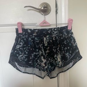 Cute multi color Lulu shorts!!